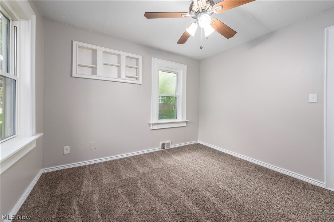 2019 Beverly Hills Drive Richmond Heights OH 44143