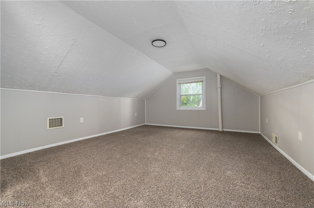 2019 Beverly Hills Drive Richmond Heights OH 44143