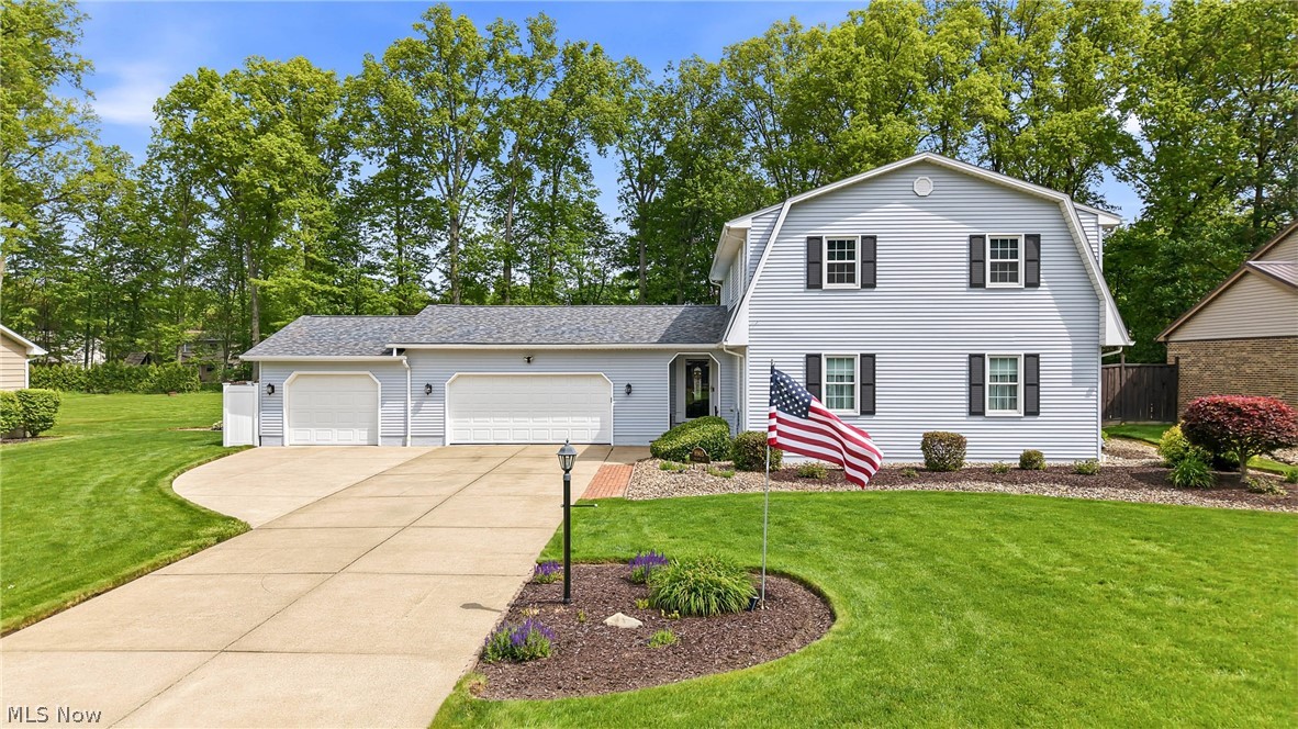 8965 Altura Drive NE Warren OH 44484