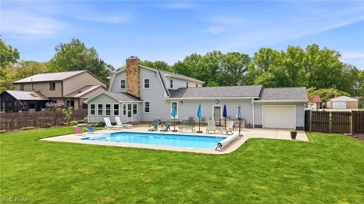 8965 Altura Drive NE Warren OH 44484