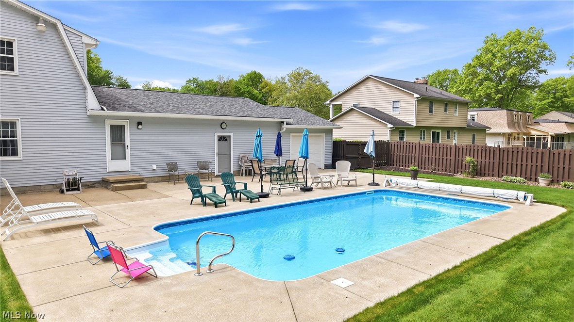 8965 Altura Drive NE Warren OH 44484