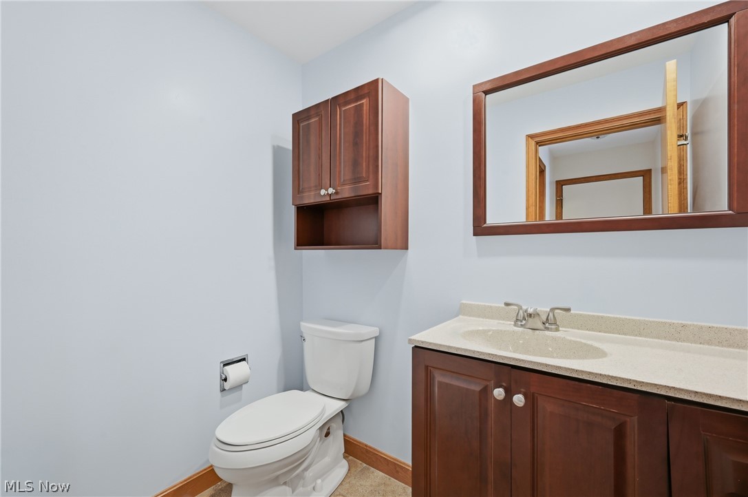 8965 Altura Drive NE Warren OH 44484