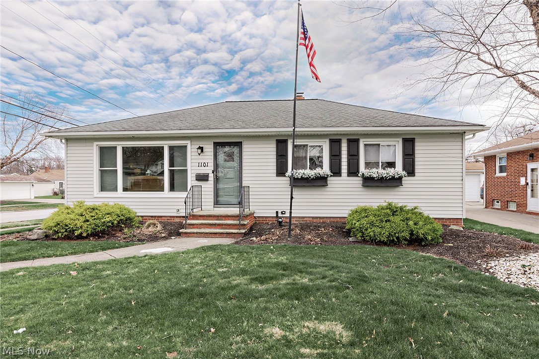 1101 Bonnie Lane Mayfield Heights OH 44124