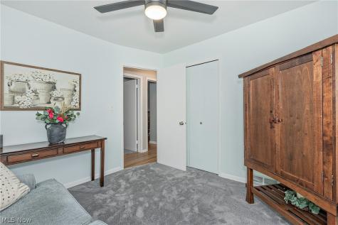 1101 Bonnie Lane Mayfield Heights OH 44124