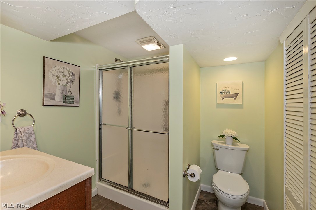 1101 Bonnie Lane Mayfield Heights OH 44124
