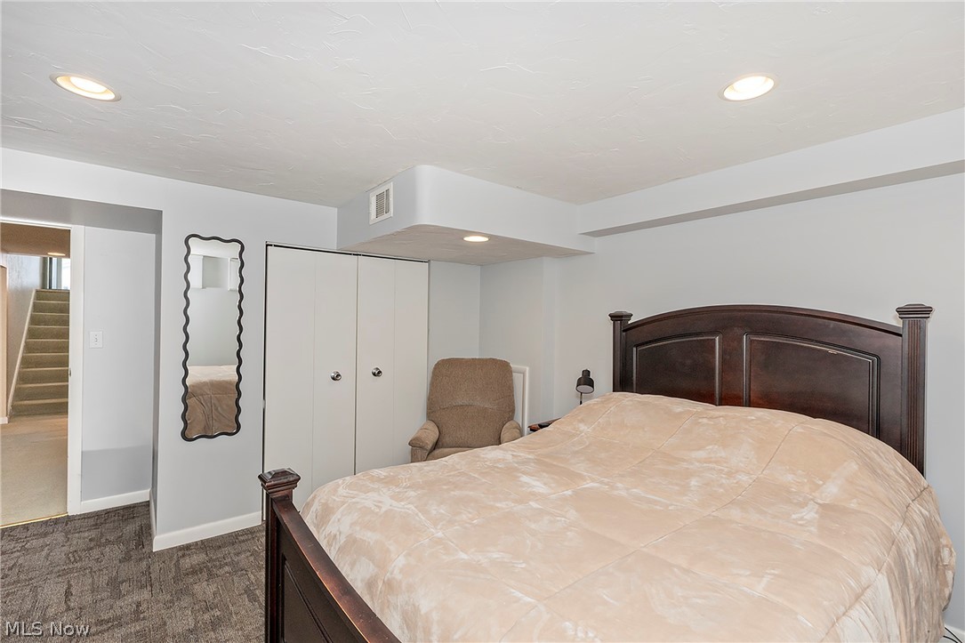 1101 Bonnie Lane Mayfield Heights OH 44124