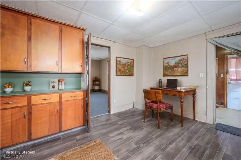 62 N Balch Street Akron OH 44303