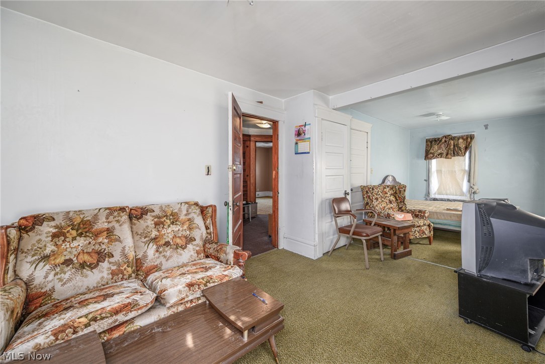 62 N Balch Street Akron OH 44303