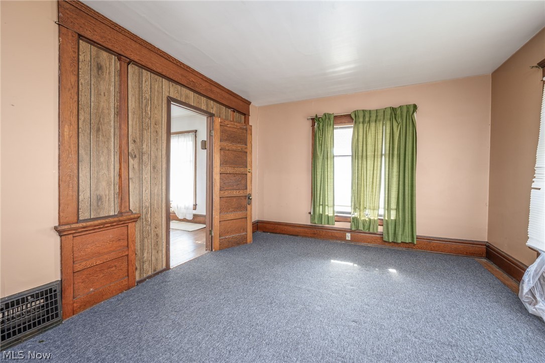 62 N Balch Street Akron OH 44303