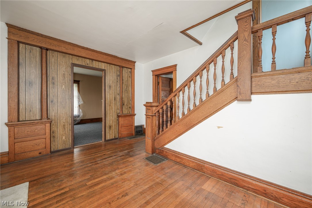 62 N Balch Street Akron OH 44303