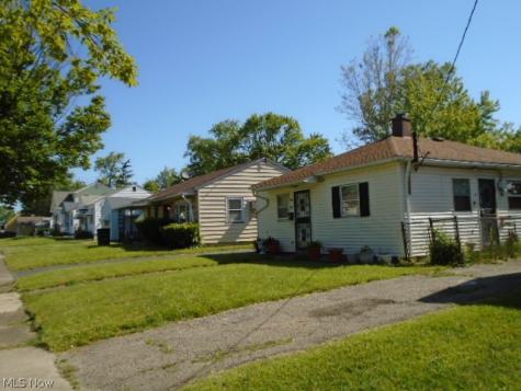 4357 E 144th Street Cleveland OH 44128
