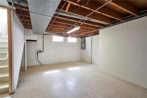 29581 Robert Street Wickliffe OH 44092