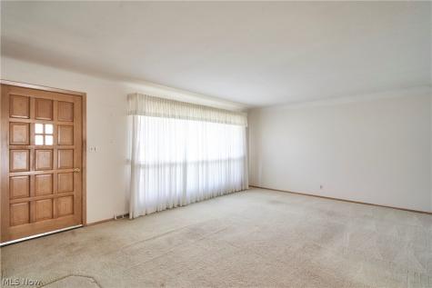 29581 Robert Street Wickliffe OH 44092