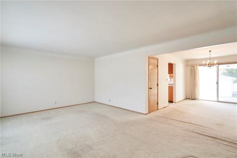29581 Robert Street Wickliffe OH 44092