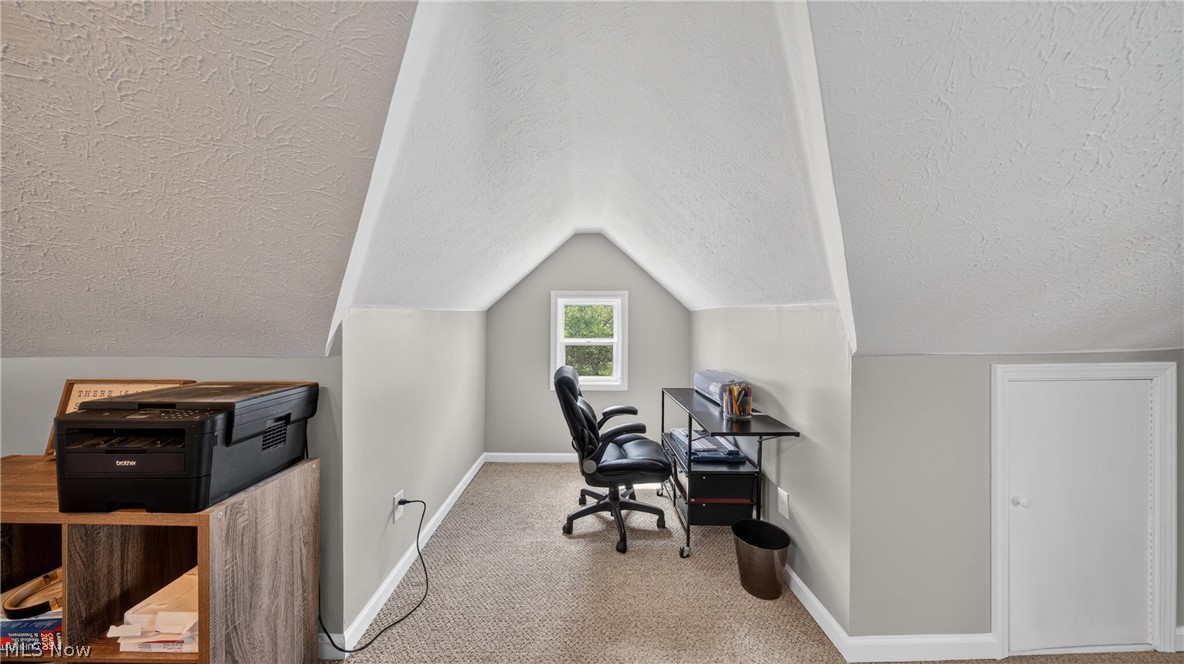 16168 Brinbourne Avenue Middleburg Heights OH 44130