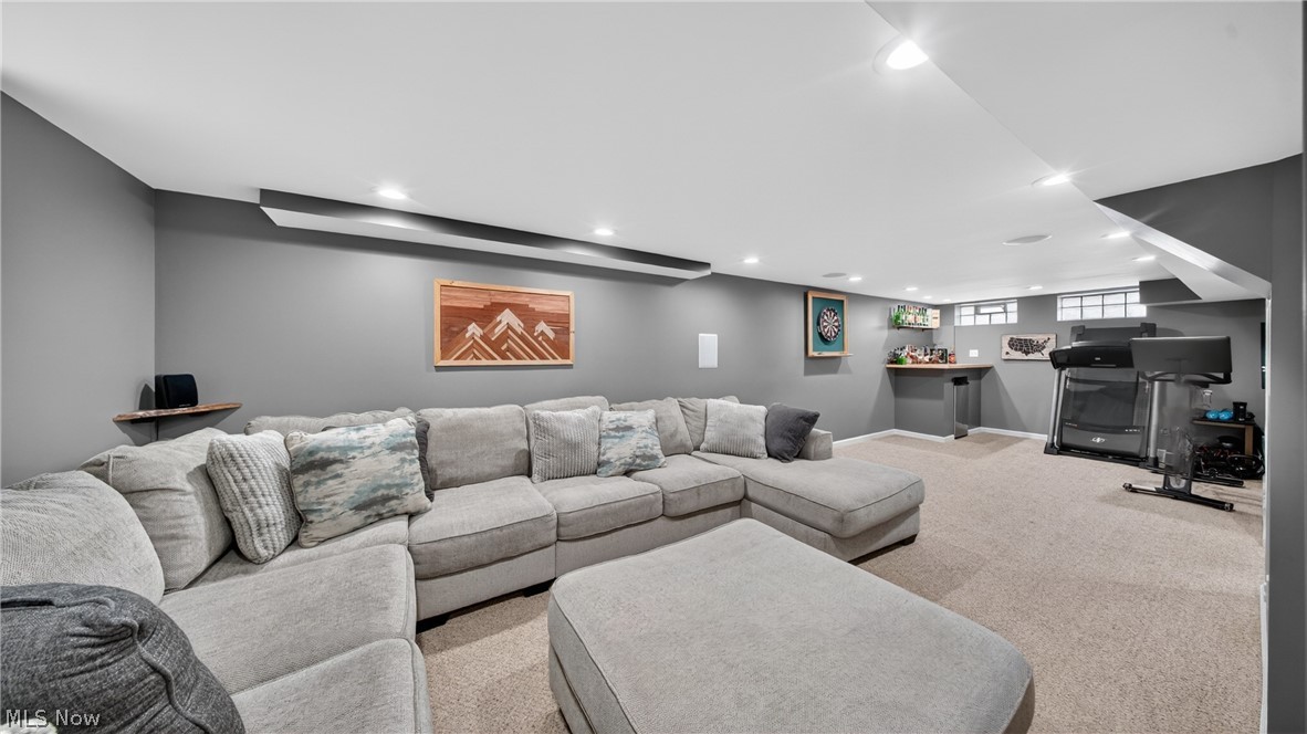 16168 Brinbourne Avenue Middleburg Heights OH 44130