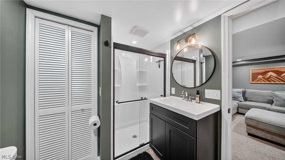 16168 Brinbourne Avenue Middleburg Heights OH 44130