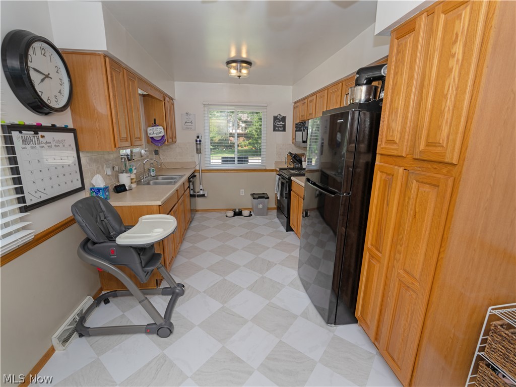 510 Hilbish Avenue Akron OH 44312