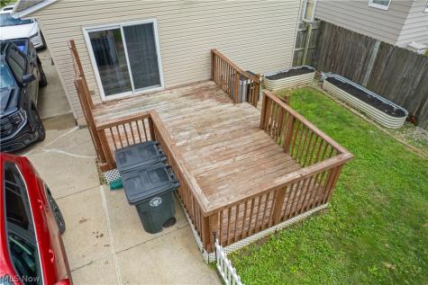 510 Hilbish Avenue Akron OH 44312