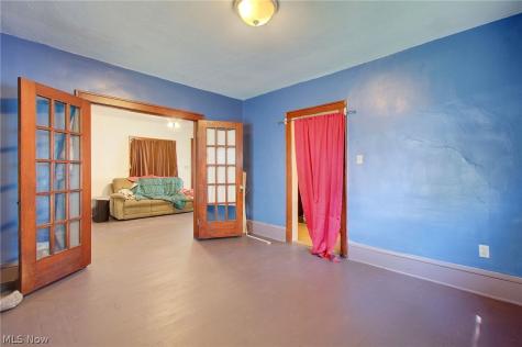 176 E Ido Avenue Akron OH 44301