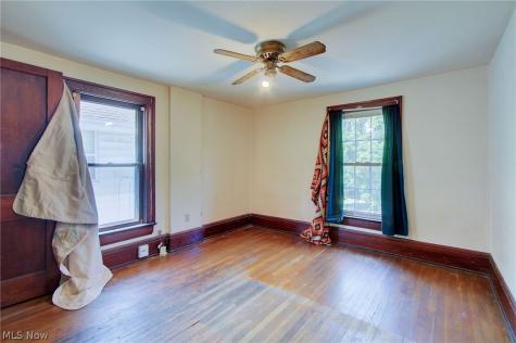 176 E Ido Avenue Akron OH 44301