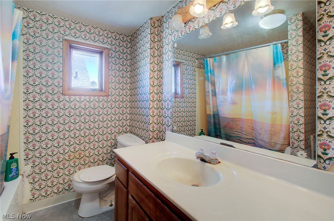 176 E Ido Avenue Akron OH 44301