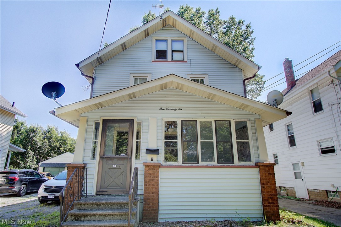 176 E Ido Avenue Akron OH 44301