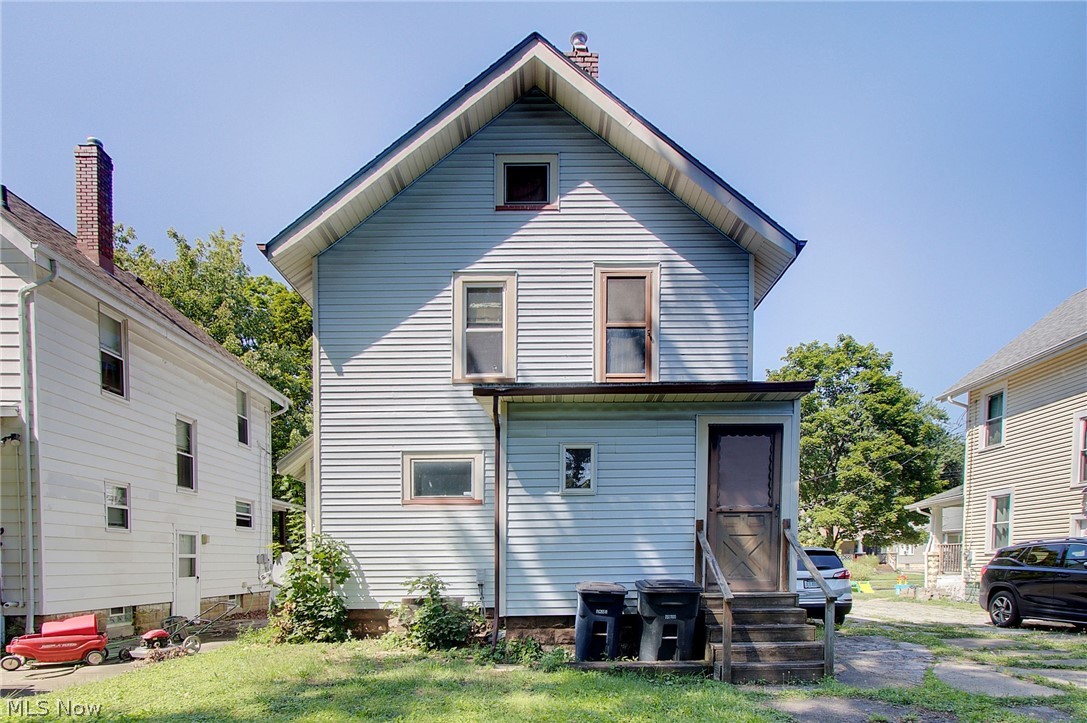 176 E Ido Avenue Akron OH 44301