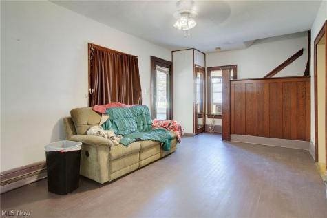 176 E Ido Avenue Akron OH 44301