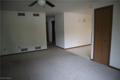 288 E Cassell Avenue Barberton OH 44203