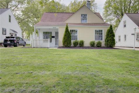 6836 Beresford Avenue Parma Heights OH 44130