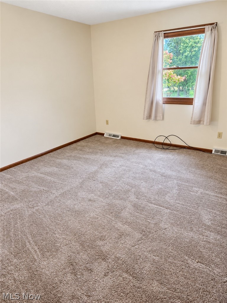 33745 Blue Heron Drive Solon OH 44139