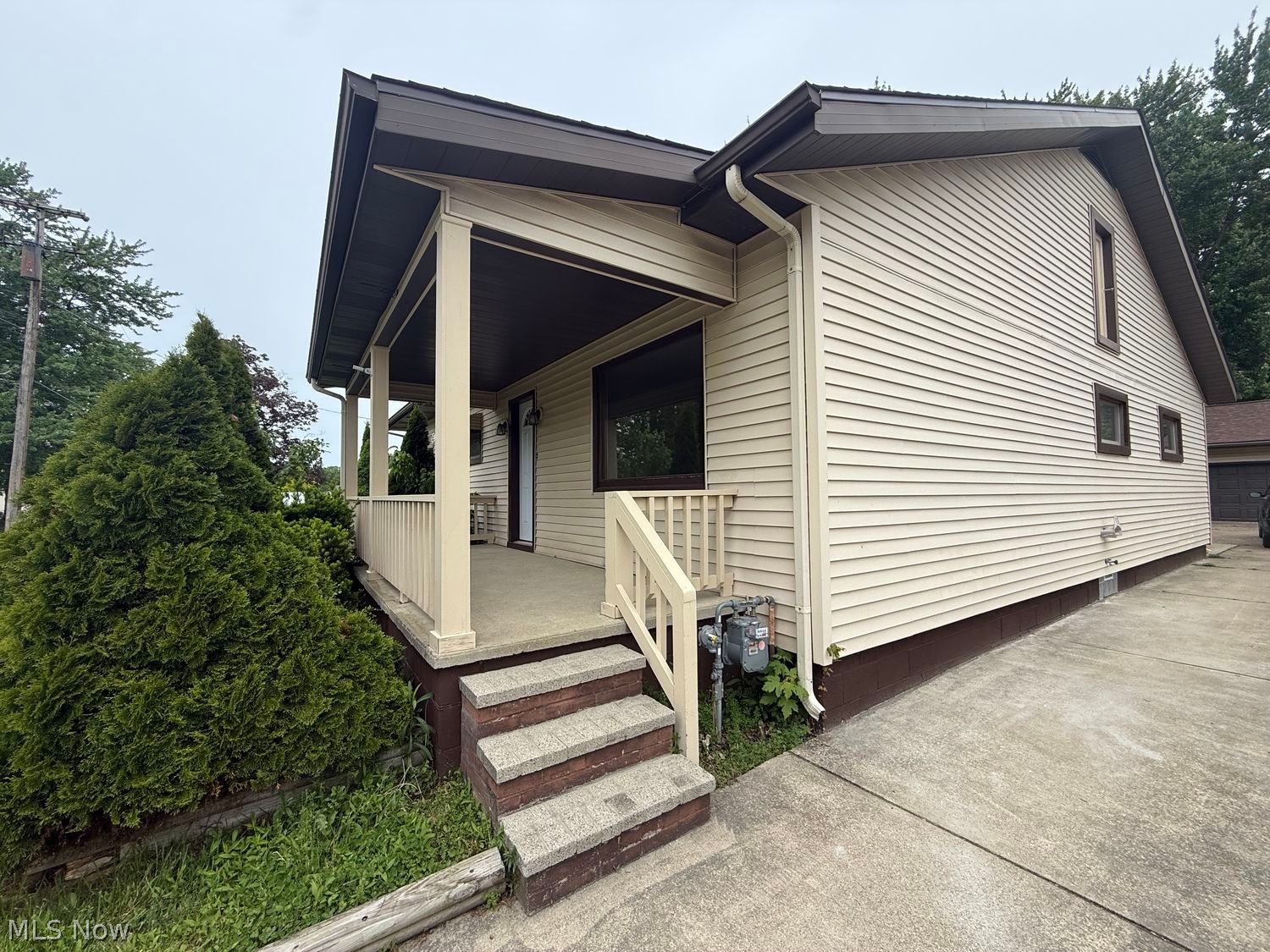 1802 Lyndon Avenue Ashtabula OH 44004