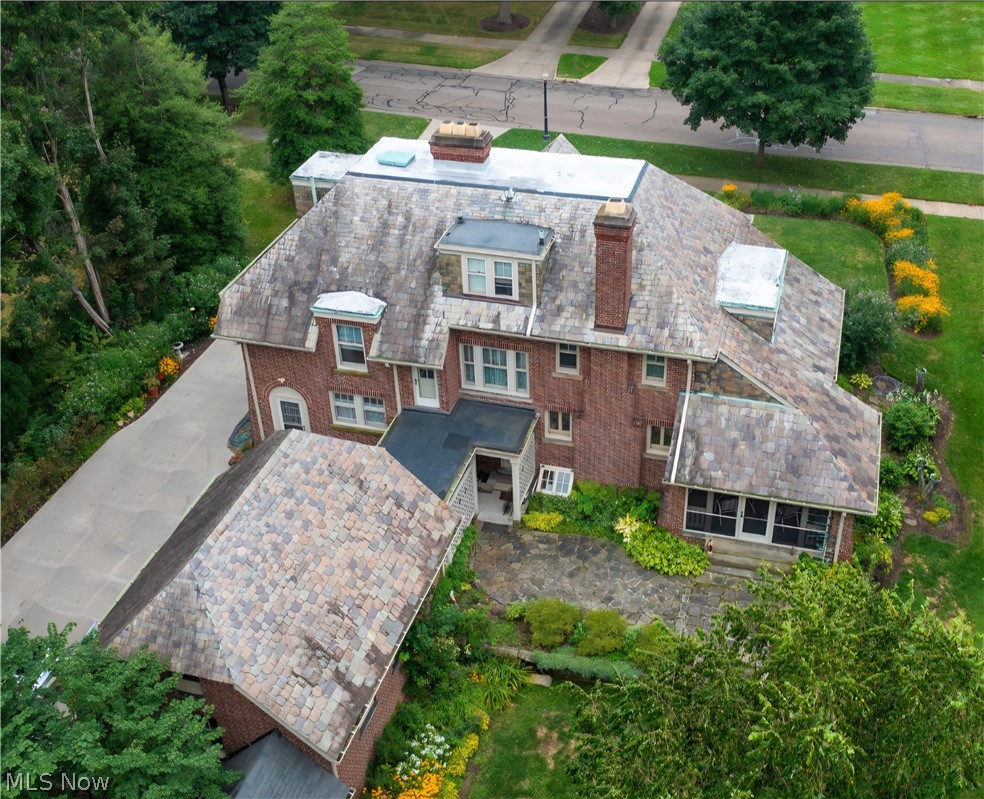 276 S Rose Boulevard Akron OH 44313
