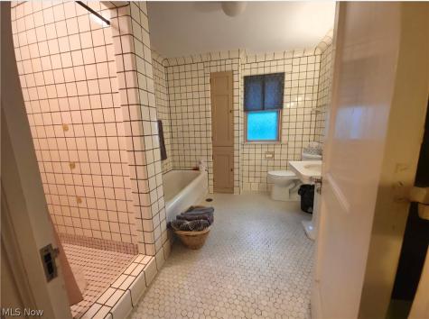 276 S Rose Boulevard Akron OH 44313