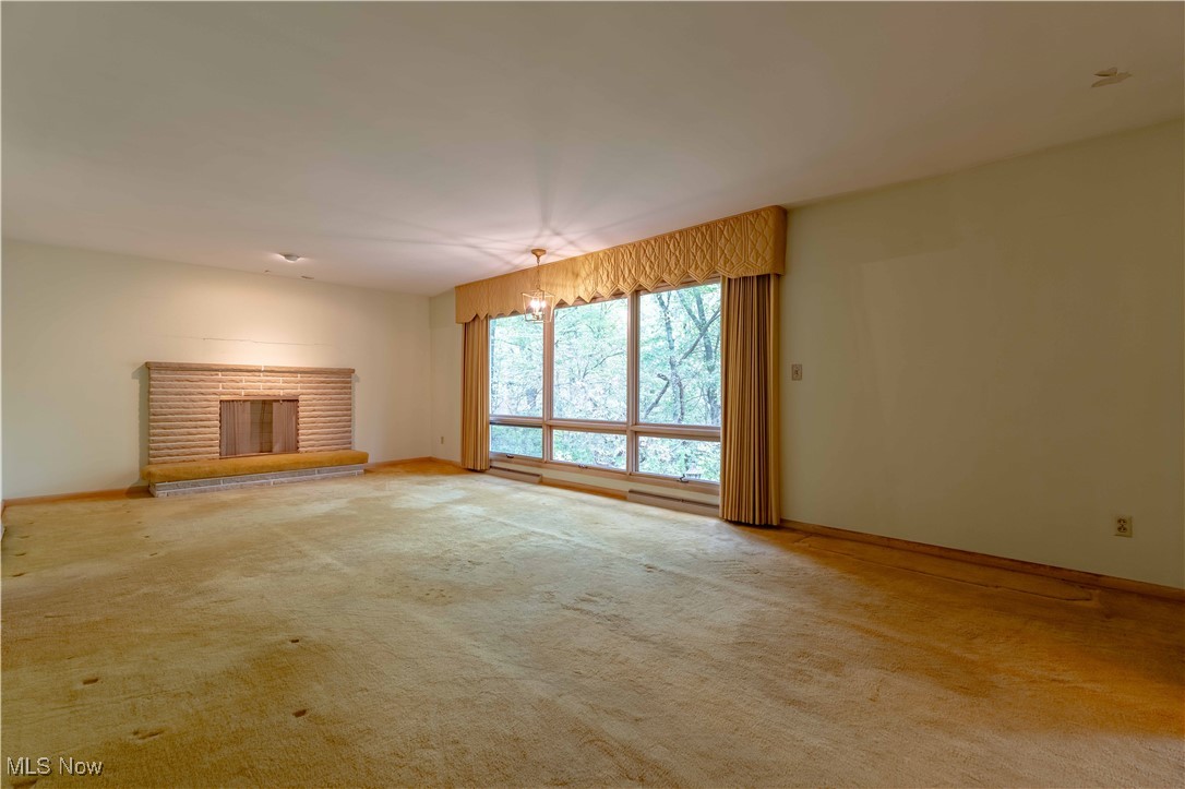 1903 Brookfield Drive Akron OH 44313