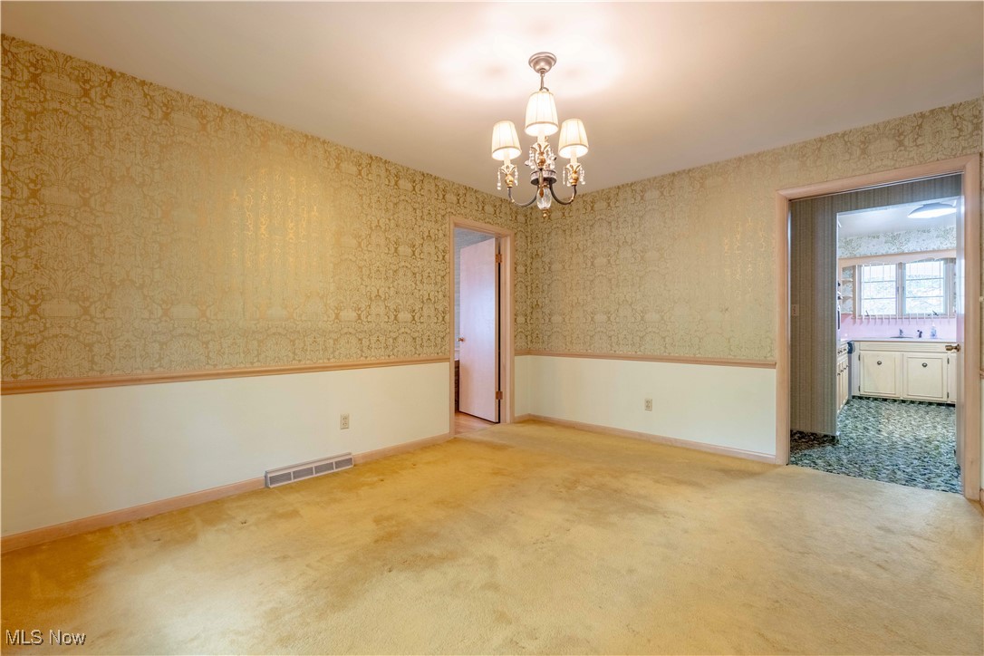 1903 Brookfield Drive Akron OH 44313