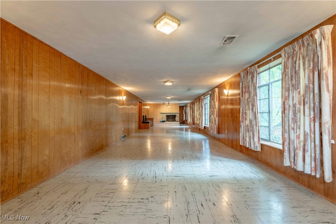 1903 Brookfield Drive Akron OH 44313