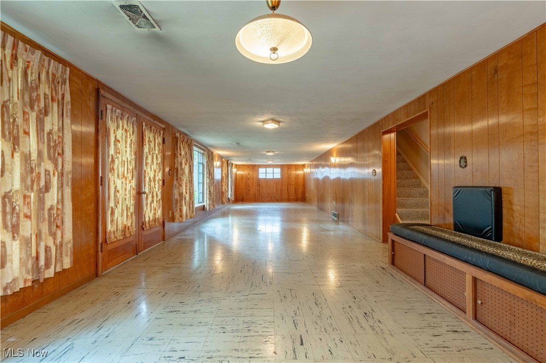 1903 Brookfield Drive Akron OH 44313