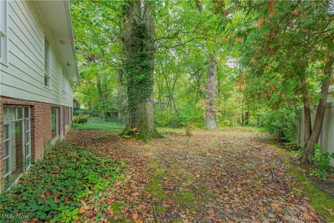 1903 Brookfield Drive Akron OH 44313