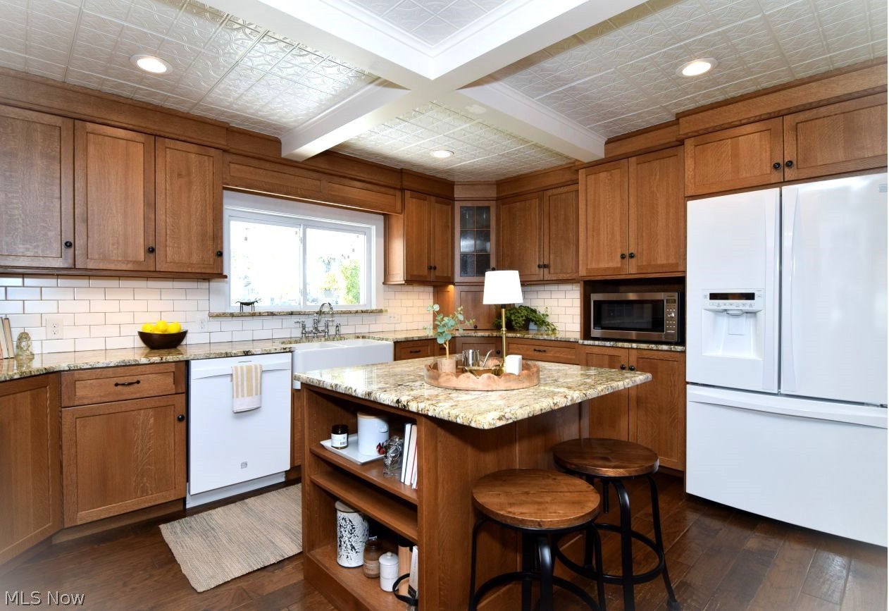 16299 Jug Road Burton OH 44021