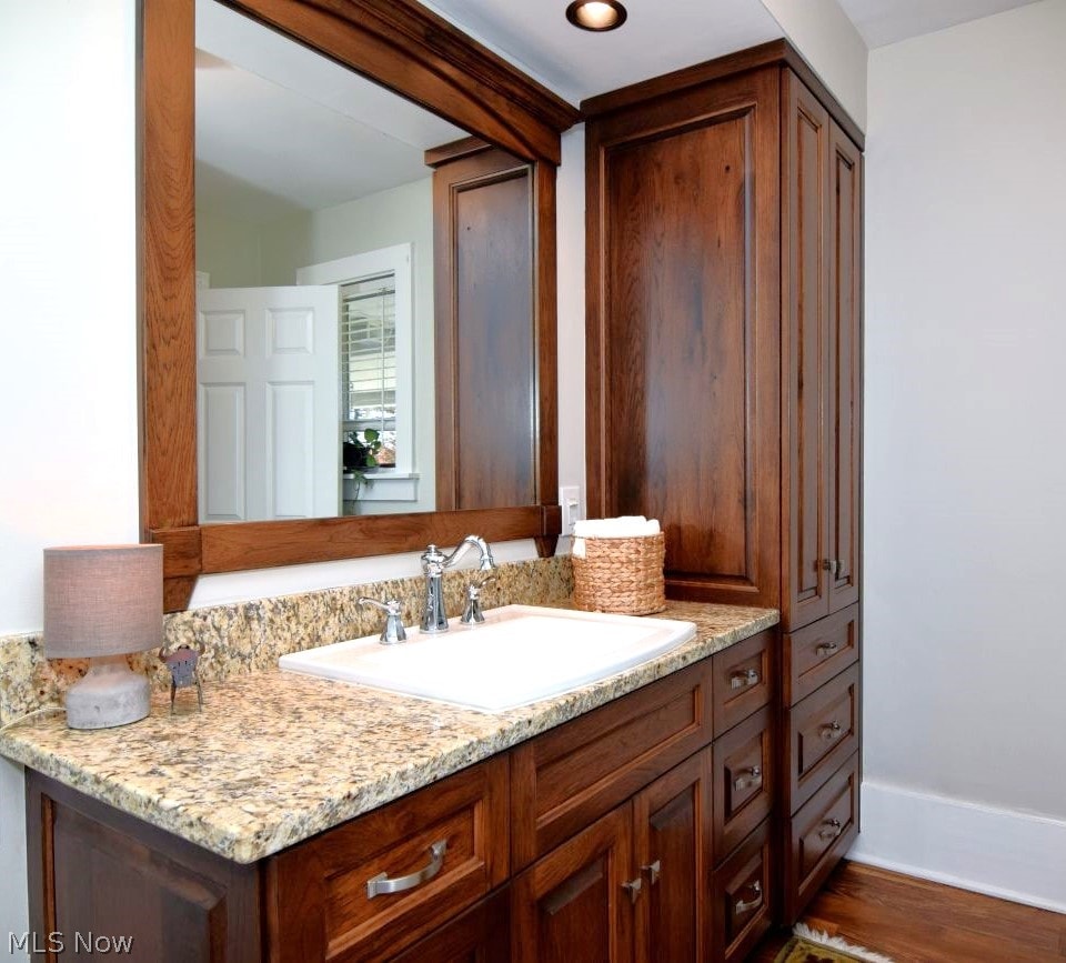 16299 Jug Road Burton OH 44021