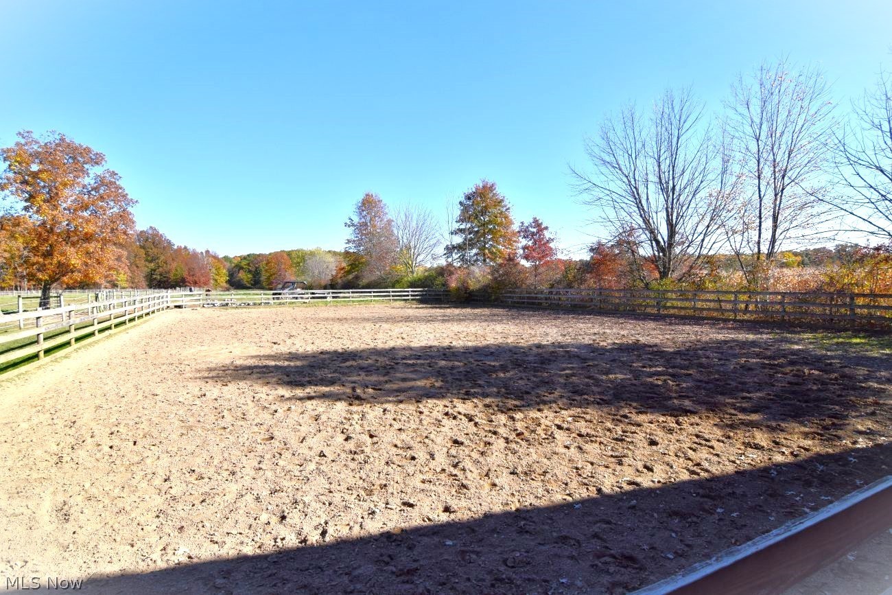 16299 Jug Road Burton OH 44021