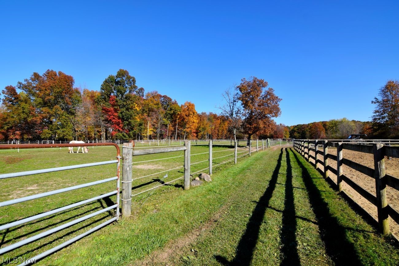16299 Jug Road Burton OH 44021
