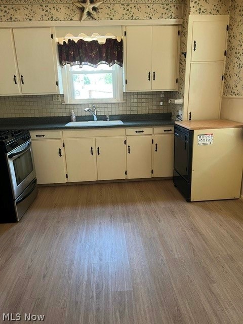 2023 W 10th Street Ashtabula OH 44004