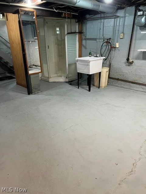 2023 W 10th Street Ashtabula OH 44004
