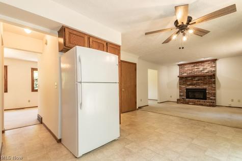 647 Robin Drive Eastlake OH 44095