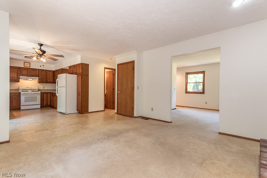 647 Robin Drive Eastlake OH 44095