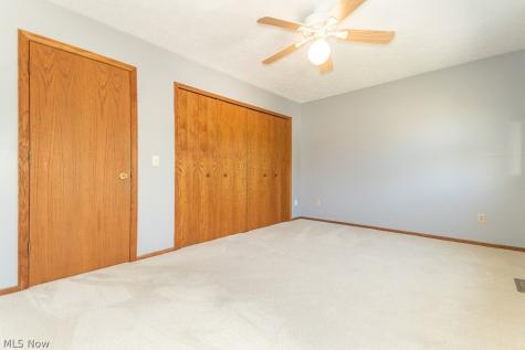 647 Robin Drive Eastlake OH 44095