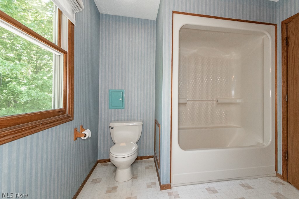 647 Robin Drive Eastlake OH 44095